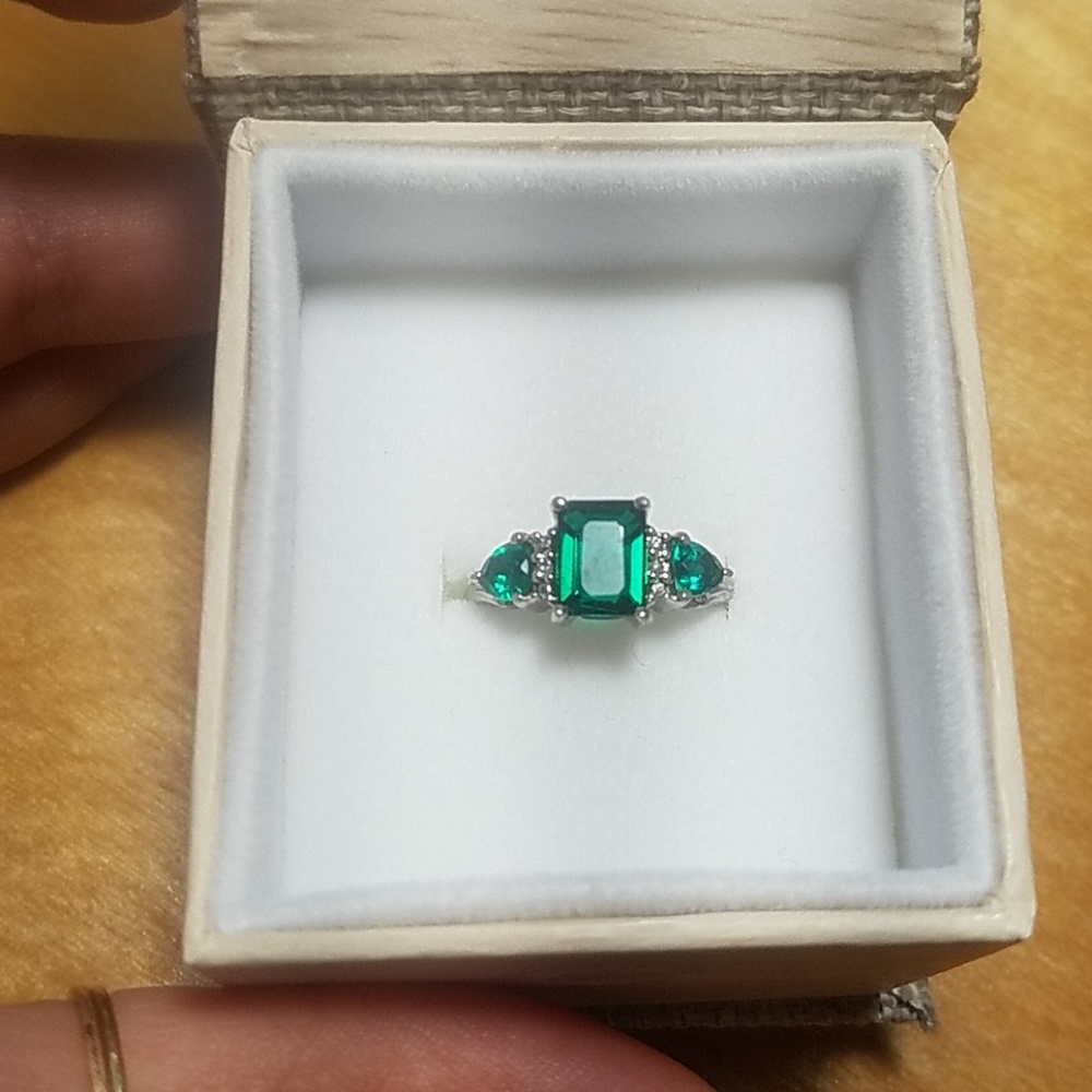 Sterling Silver Faux Emerald Ring